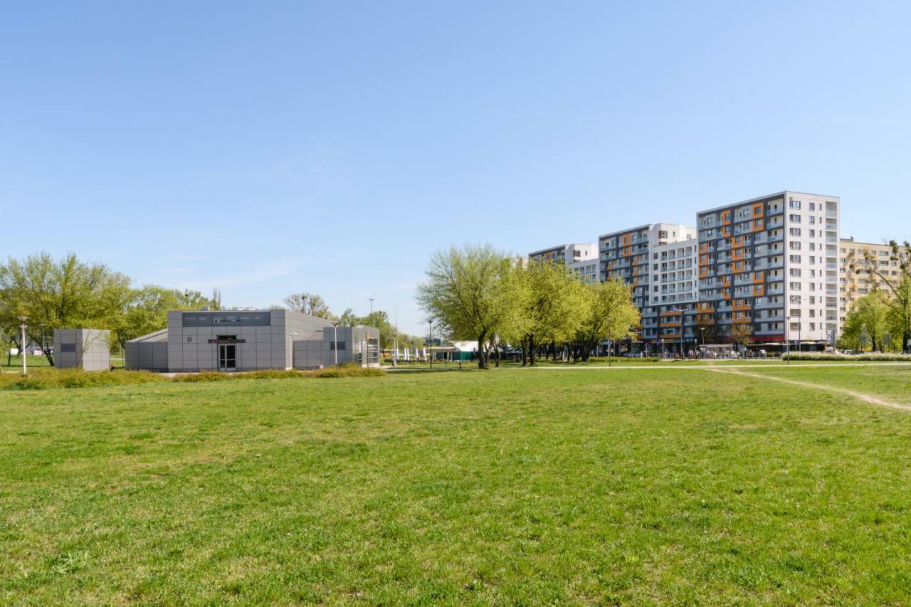 Luxlux Apartments Coconut Varsóvia Exterior foto